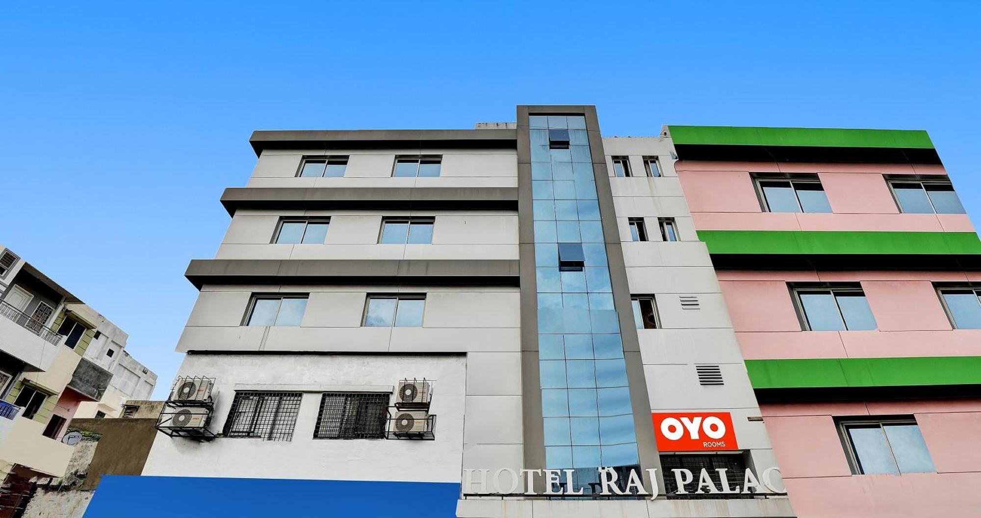 Collection O Hotel Raj Palace Вадодара Экстерьер фото